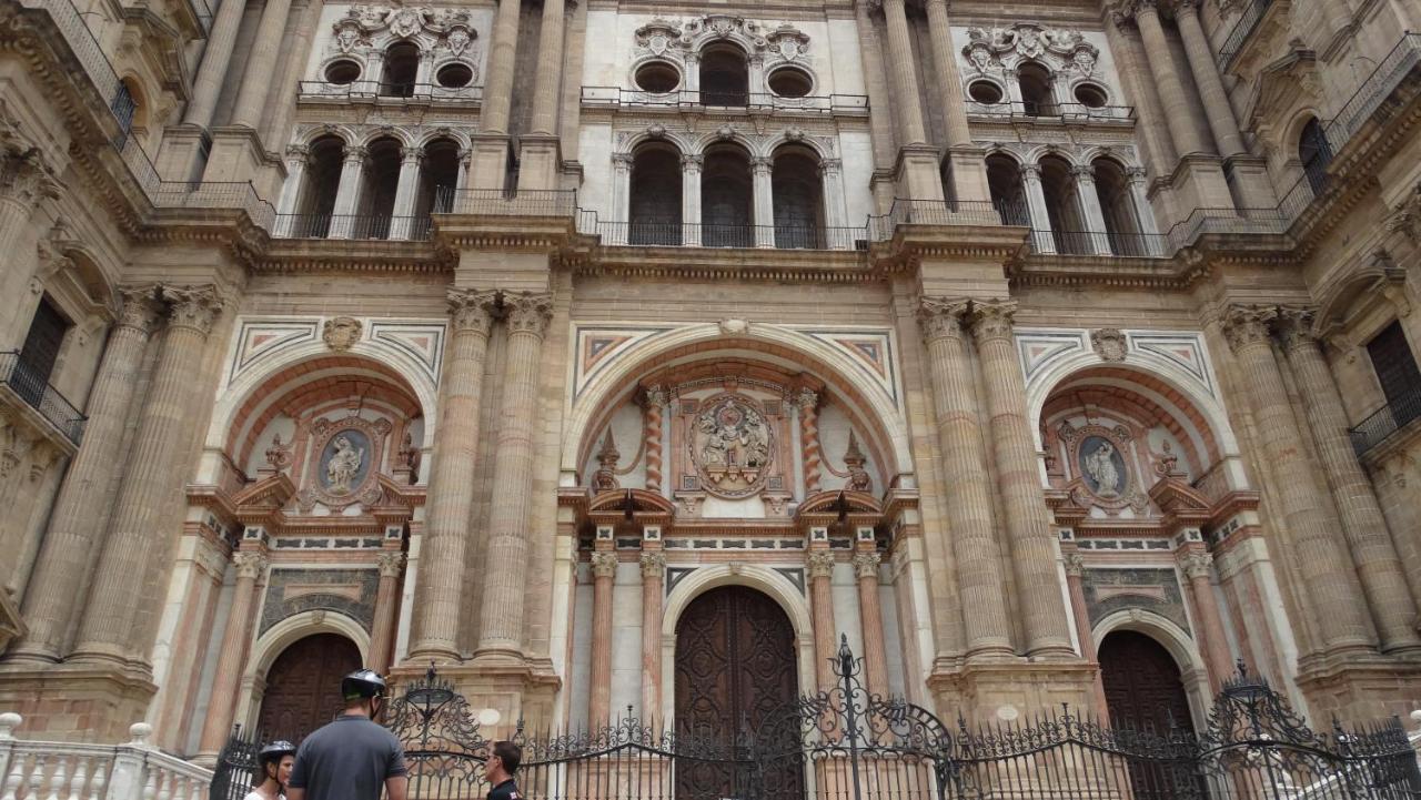 Casa De Las Artes Малага Экстерьер фото
